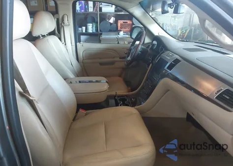 2011 Cadillac Escalade Luxury from USA, damaged, VIN 1GYS4BEFXBR348192